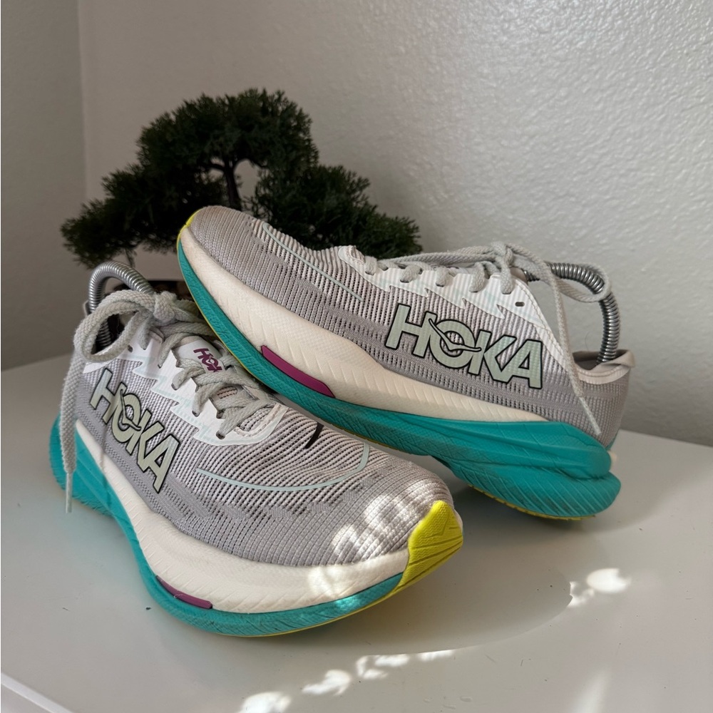 Hoka Mach X2 (women’s 9.5)